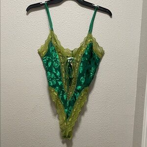 Vintage Victoria's Secret Green and Olive Lace Bodysuit
